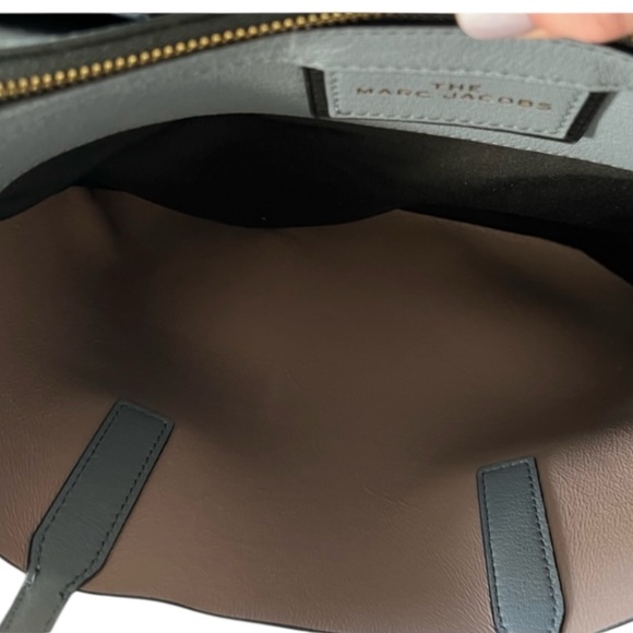 Marc Jacobs Women's Leather The Protégé Tote
Shadow Grey Blue Bag - Picture 6 of 16